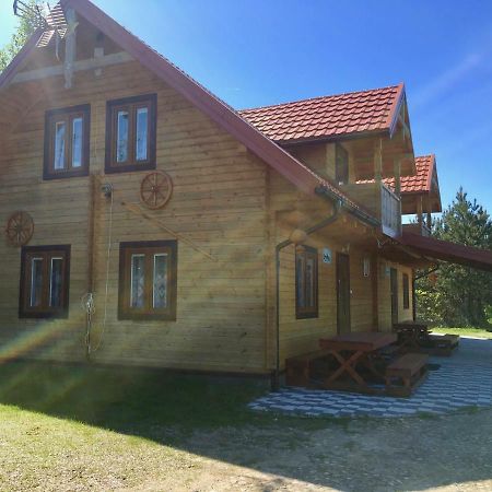 Teczowe Lowisko Wolka Orlowska Bagian luar foto